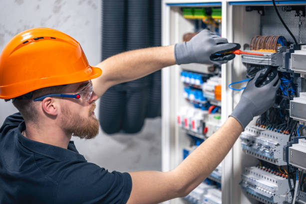 Best Licensed Electrician  in Lawrenceburg, IN